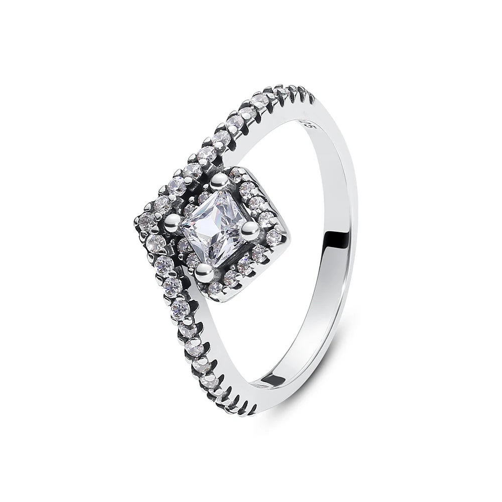 Aseez Lumière™ Square Crystal Ring